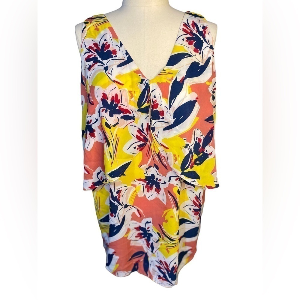 KATE & Mallory Floral sleeveless Blouse